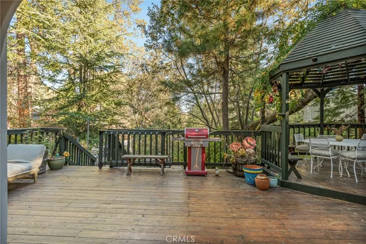 28782 Cedar Drive, Lake Arrowhead, California 92352 — photo 5
