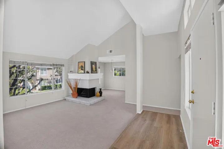 163 Greenfield, Irvine, California 92614 — photo 4