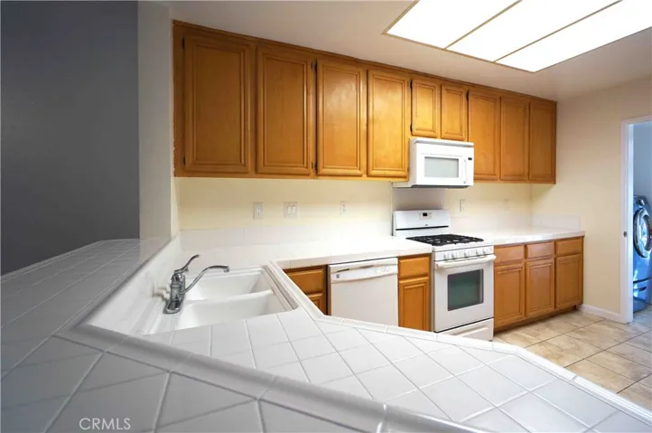 1026 N Turner 224, Ontario, California 91764 — photo 4