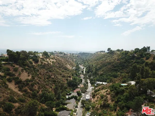 2130 Roscomare Road, Los Angeles, California 90077 — photo 4