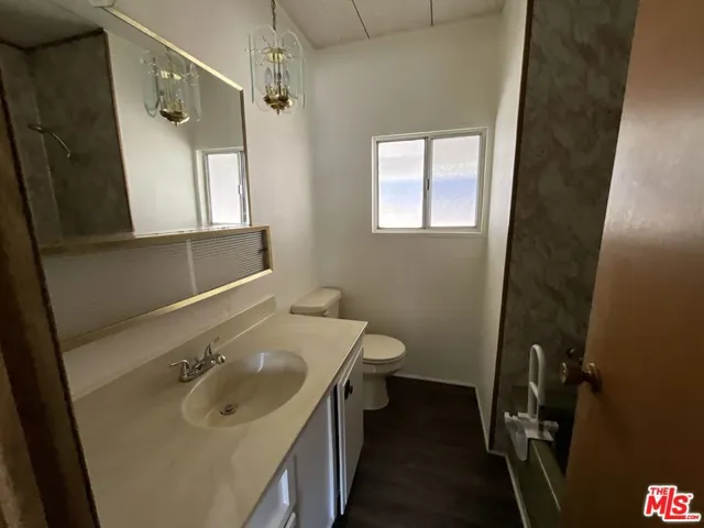 1014 W Johnston Avenue, Hemet, California 92543 — photo 5