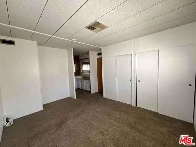 1014 W Johnston Avenue, Hemet, California 92543 — photo 4