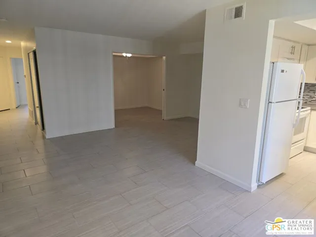 5301 E Waverly Drive 219, Palm Springs, California 92264 — photo 4