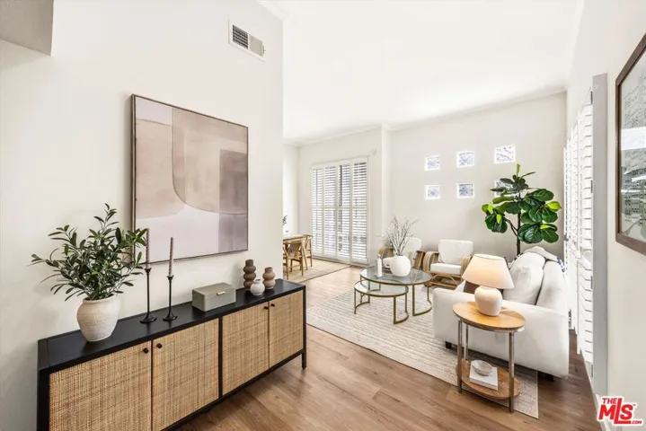 1098 Everett Place, Los Angeles, California 90026 — photo 5