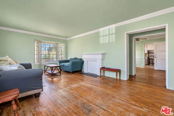 1036 S Genesee Avenue, Los Angeles, California 90019 — photo 5