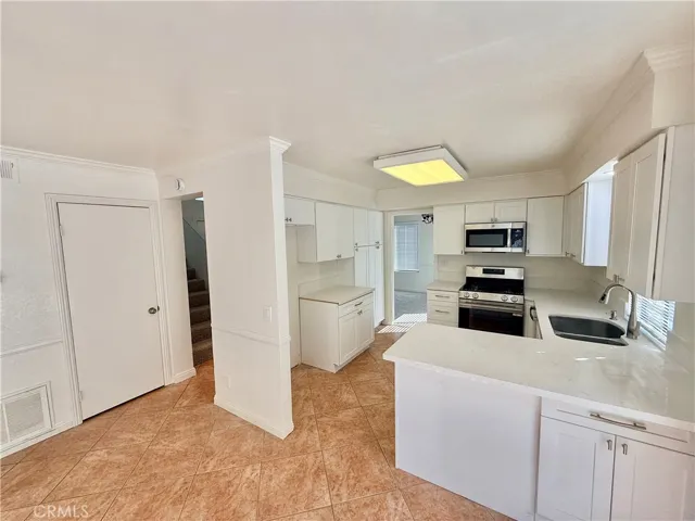 39663 Old Spring, Murrieta, California 92563 — photo 4