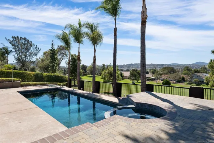 12421 Greens East Rd, San Diego, California 92128 — photo 4
