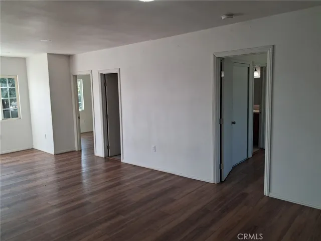 664 W 16th, San Bernardino, California 92405 — photo 4