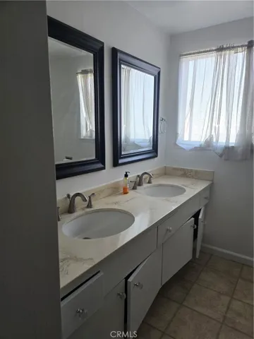 13542 Carroll Way, Tustin, California 92780 — photo 5