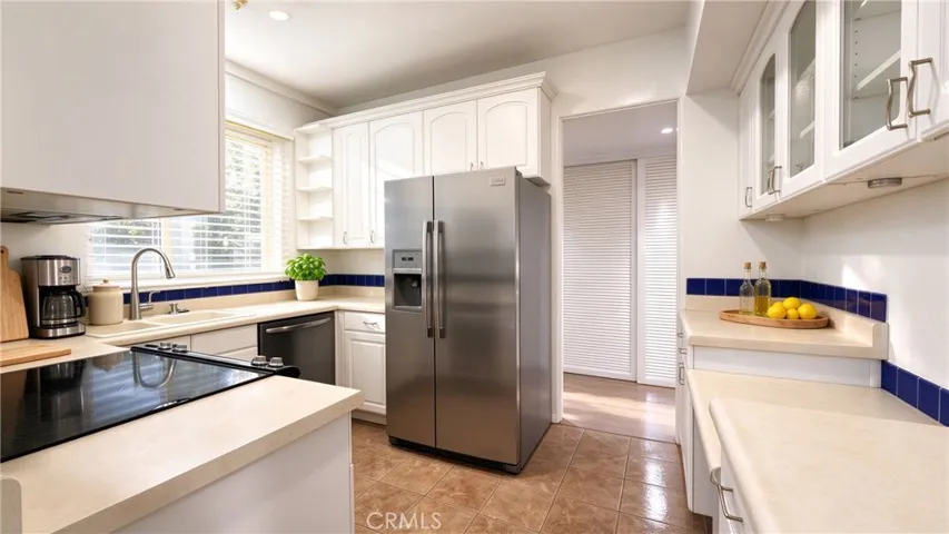 985 E California 101, Pasadena, California 91106 — photo 5
