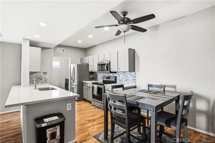 24909 Madison 2621, Murrieta, California 92562 — photo 4