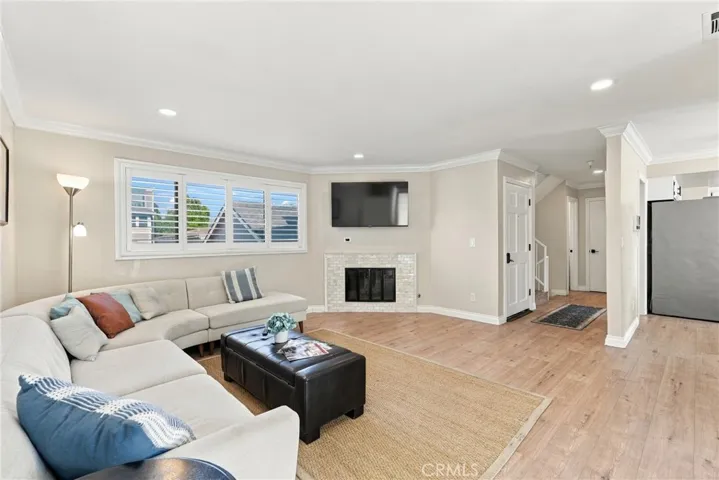 14927 Condon Avenue 9, Lawndale, California 90260 — photo 4