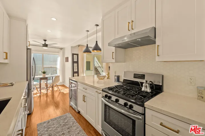 2621 Centinela Avenue 17, Santa Monica, California 90405 — photo 5