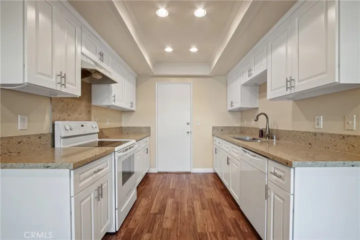 5799 Laguna Way 55, Cypress, California 90630 — photo 5