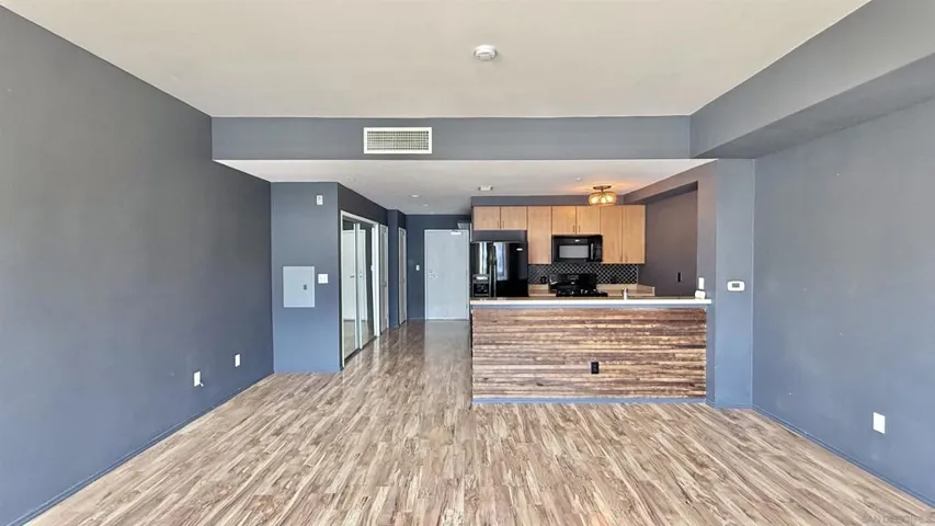 445 Island Ave 504, San Diego, California 92101 — photo 4