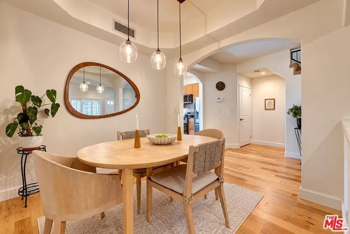 14544 Margate Street 4, Sherman Oaks, California 91411 — photo 5