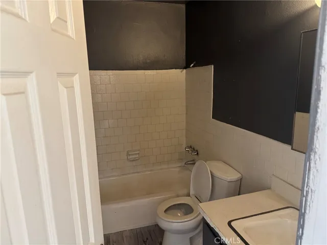7223 Pickering 6, Whittier, California 90602 — photo 4