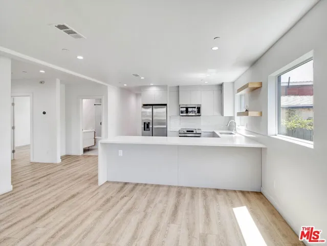 772 N Eastman Avenue, Los Angeles, California 90063 — photo 5