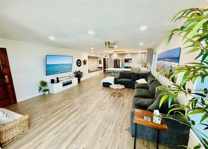 1174 E Ocean 10, Long Beach, California 90802 — photo 4