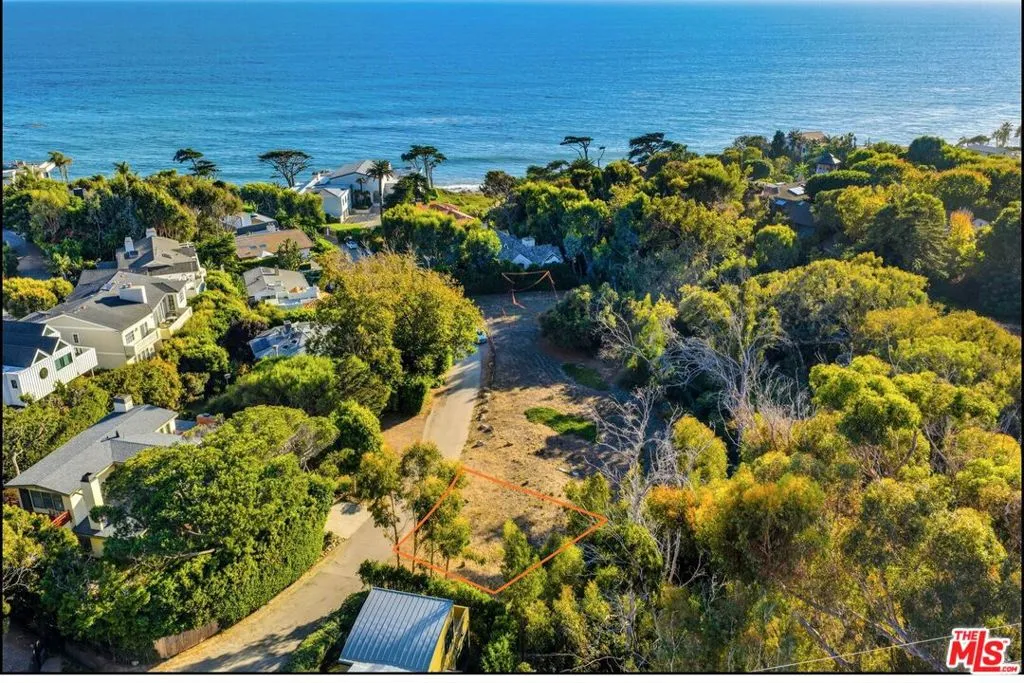 31888 Sea Level Dr