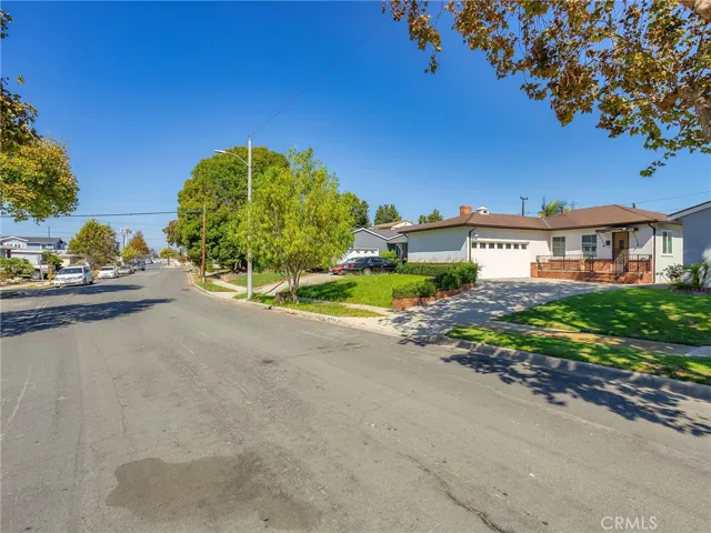 18808 Felbar Avenue, Torrance, California 90504 — photo 5