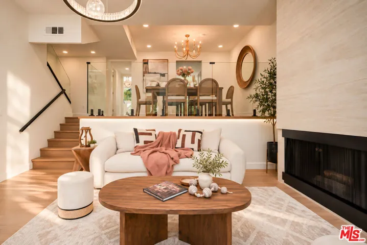 4924 Mcconnell Avenue, Los Angeles, California 90066 — photo 5