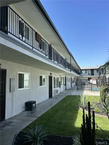 911 N Walnut Street, La Habra, California 90631 — photo 4