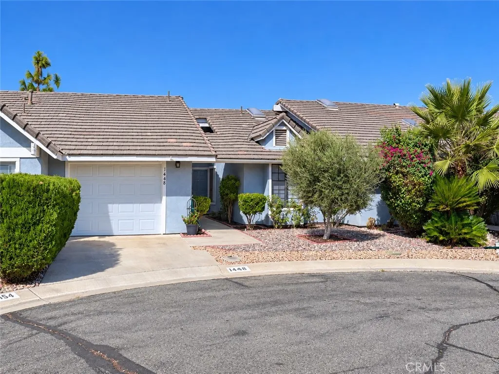 1448 Bunker Hill