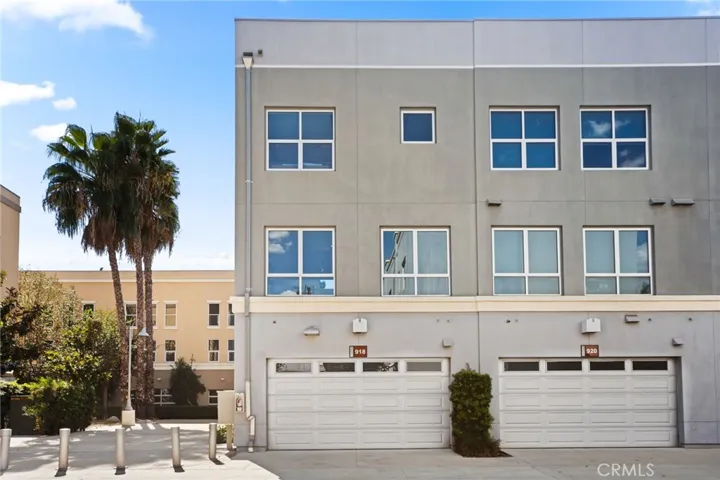 918 E Civic Center, Santa Ana, California 92701 — photo 5