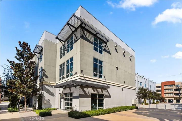 918 E Civic Center, Santa Ana, California 92701 — photo 4