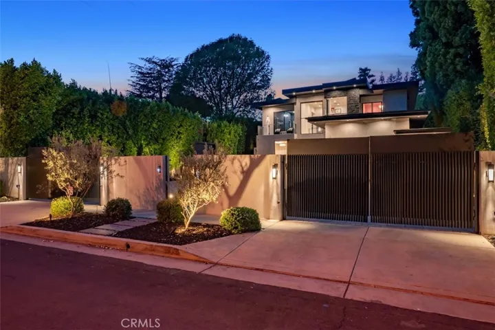 5301 Amestoy, Encino, California 91316 — photo 4