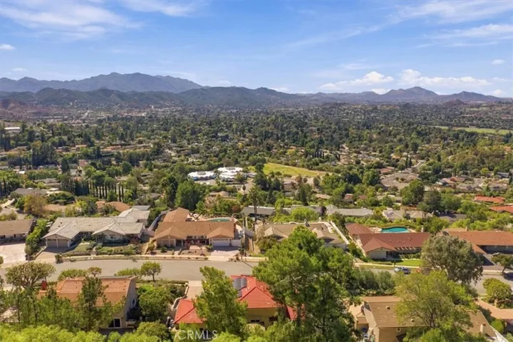 1314 Lamont, Thousand Oaks, California 91362 — photo 4