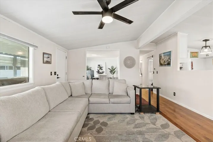 1300 W Menlo 155, Hemet, California 92543 — photo 4