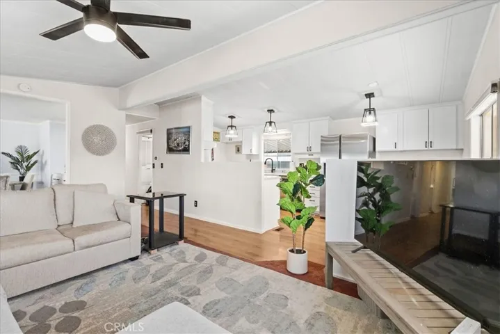 1300 W Menlo 155, Hemet, California 92543 — photo 5