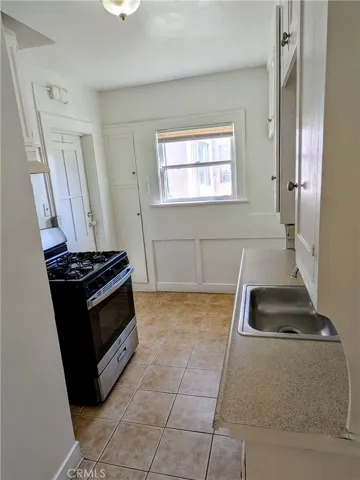 746 Lime Avenue, Long Beach, California 90813 — photo 5