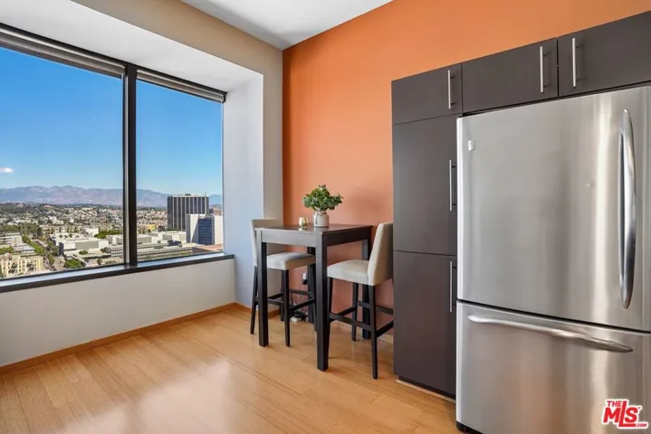 1100 Wilshire Boulevard 2105, Los Angeles, California 90017 — photo 5
