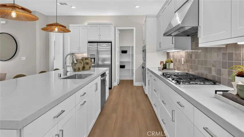 933 Chinon, Irvine, California 92618 — photo 4