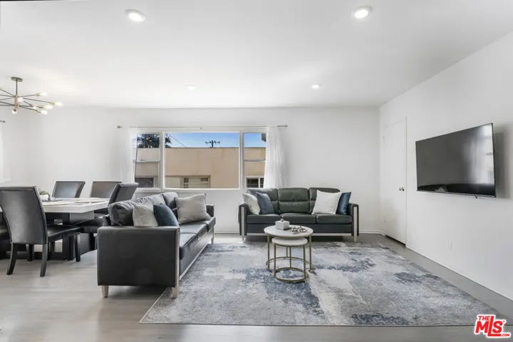 344 S Rexford Drive 7, Beverly Hills, California 90212 — photo 5