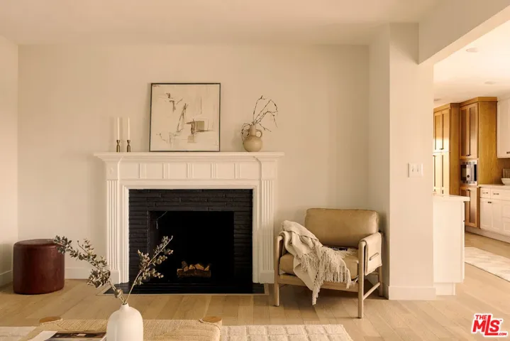 7122 Glasgow Avenue, Los Angeles, California 90045 — photo 5