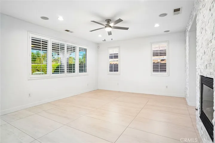 35523 Domani, Palm Desert, California 92211 — photo 5
