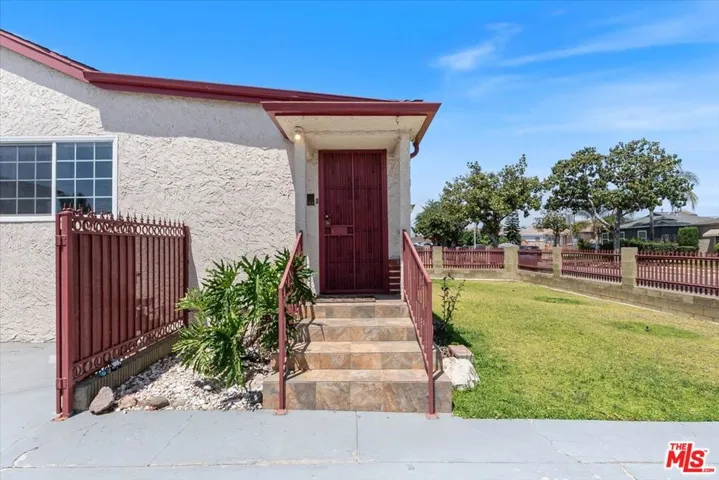 628 E 121st Street, Los Angeles, California 90059 — photo 5