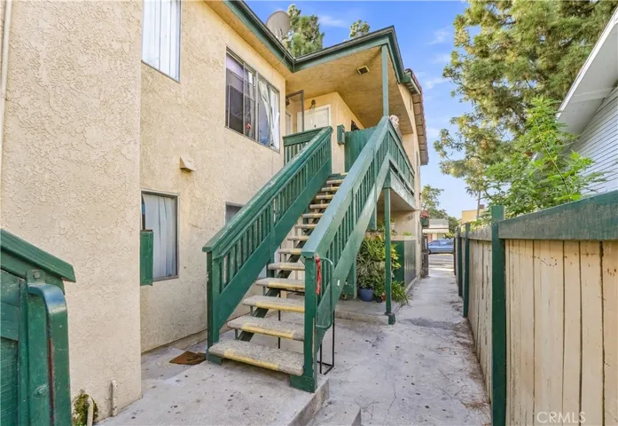 409 E Pine Street, Santa Ana, California 92701 — photo 5