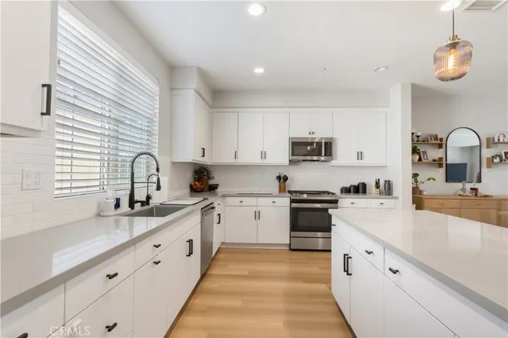 31598 Calle Canto, Temecula, California 92592 — photo 5