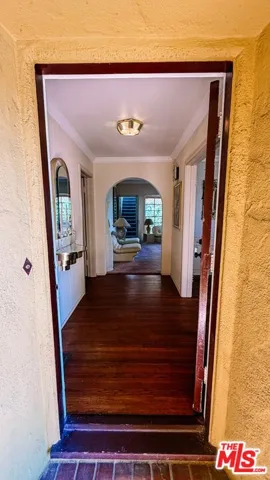 5112 Onaknoll Avenue, Los Angeles, California 90043 — photo 5