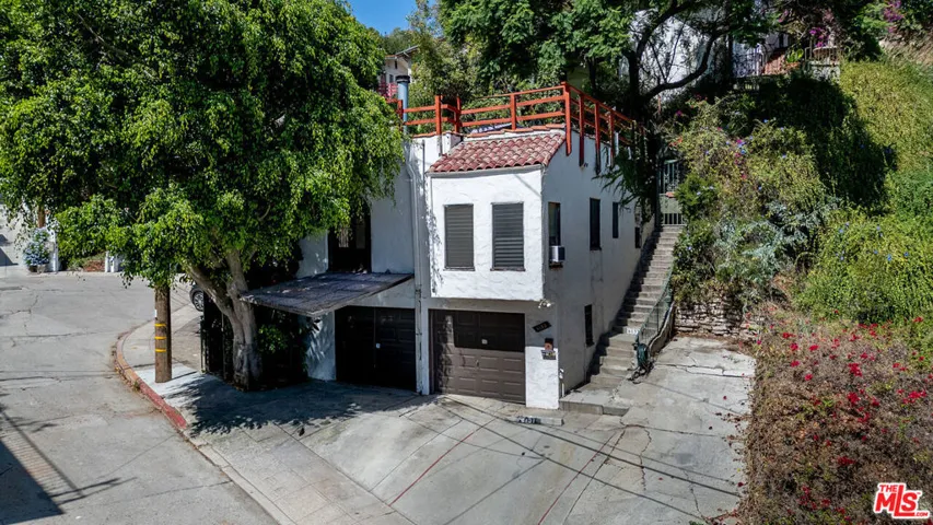 6133 Glen Tower Street, Los Angeles, California 90068 — photo 4