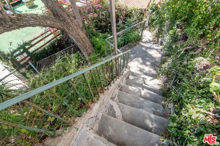 6133 Glen Tower Street, Los Angeles, California 90068 — photo 5