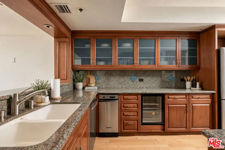 2950 Neilson Way 408, Santa Monica, California 90405 — photo 4
