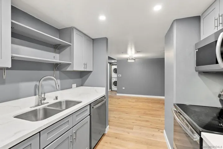 425 W Beech Street 314, San Diego, California 92101 — photo 5