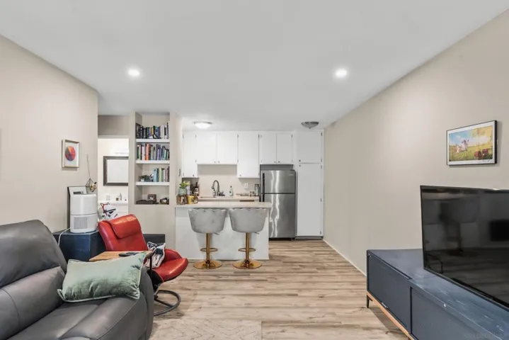 6354 Rancho Mission Rd 517, San Diego, California 92108 — photo 5