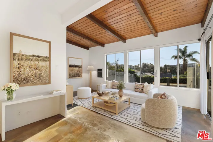 7527 Stewart Avenue, Los Angeles, California 90045 — photo 5